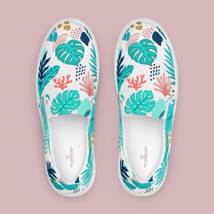 Island Vibe Women's Slip-On Canvas Shoes